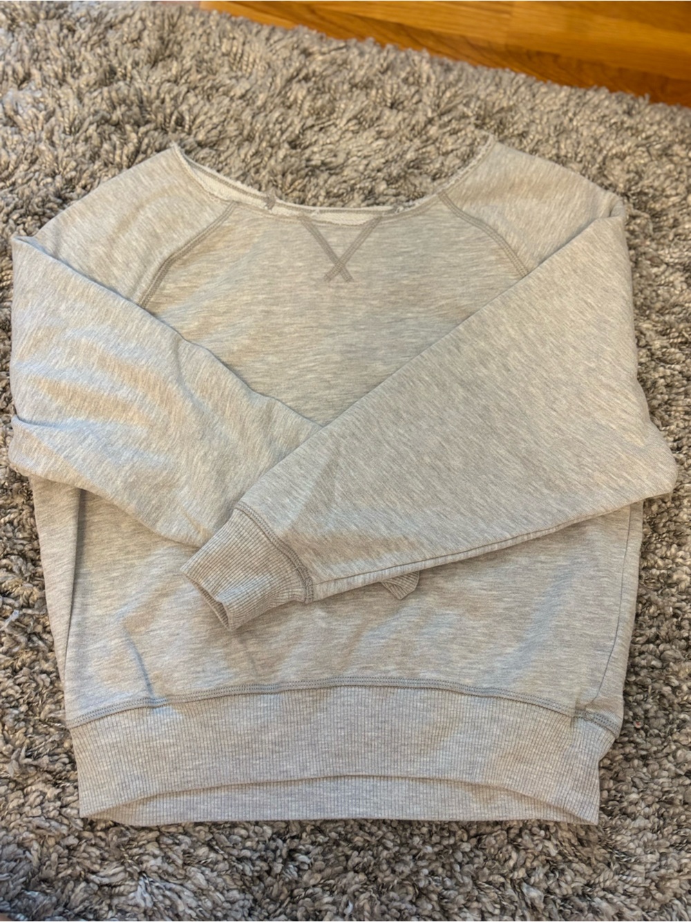 American Eagle Outfitters Heather Gray Pullover Sweatshirt